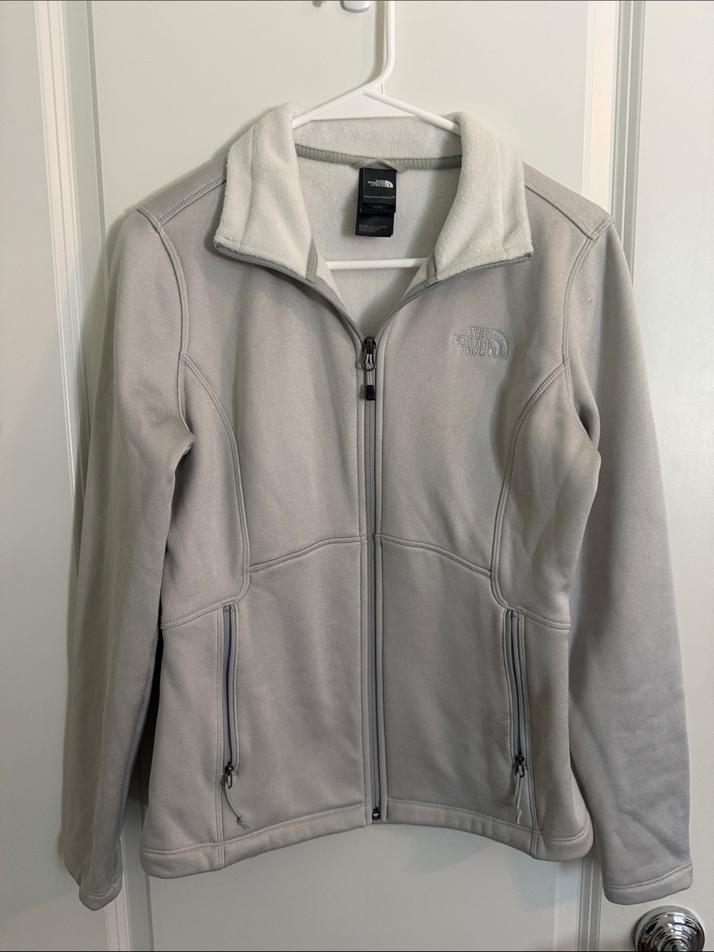 The North Face Women's Light Gray Teddy Fleece Jacket with Cream Collar